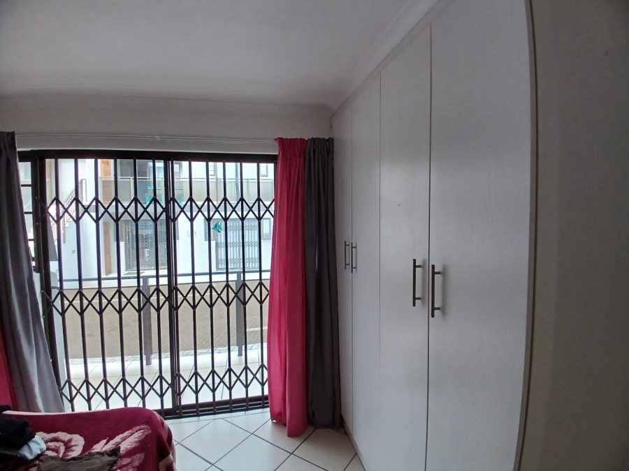 2 Bedroom Property for Sale in Hartenbos Central Western Cape